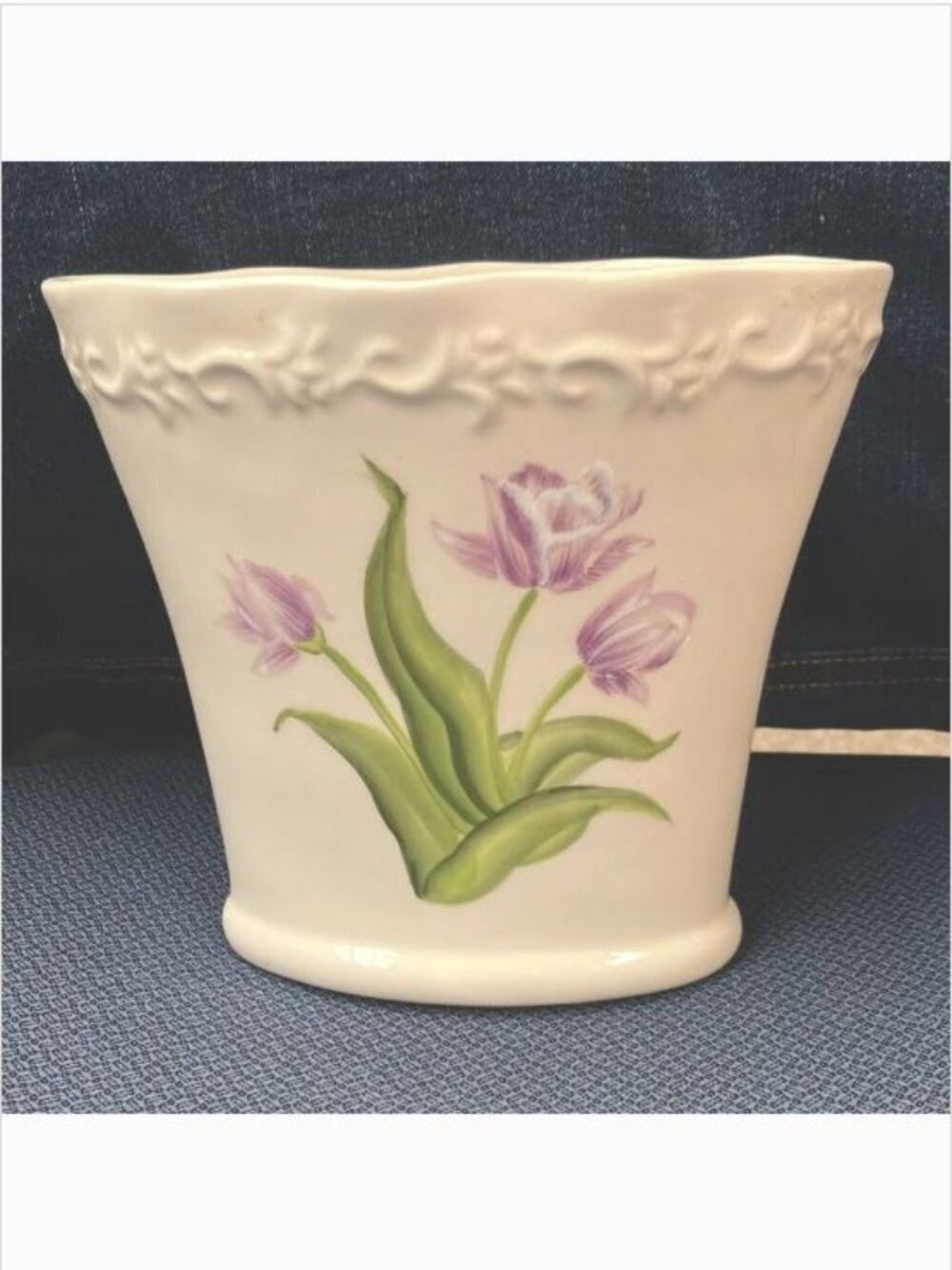 Vintage FTD Tulip motif vase